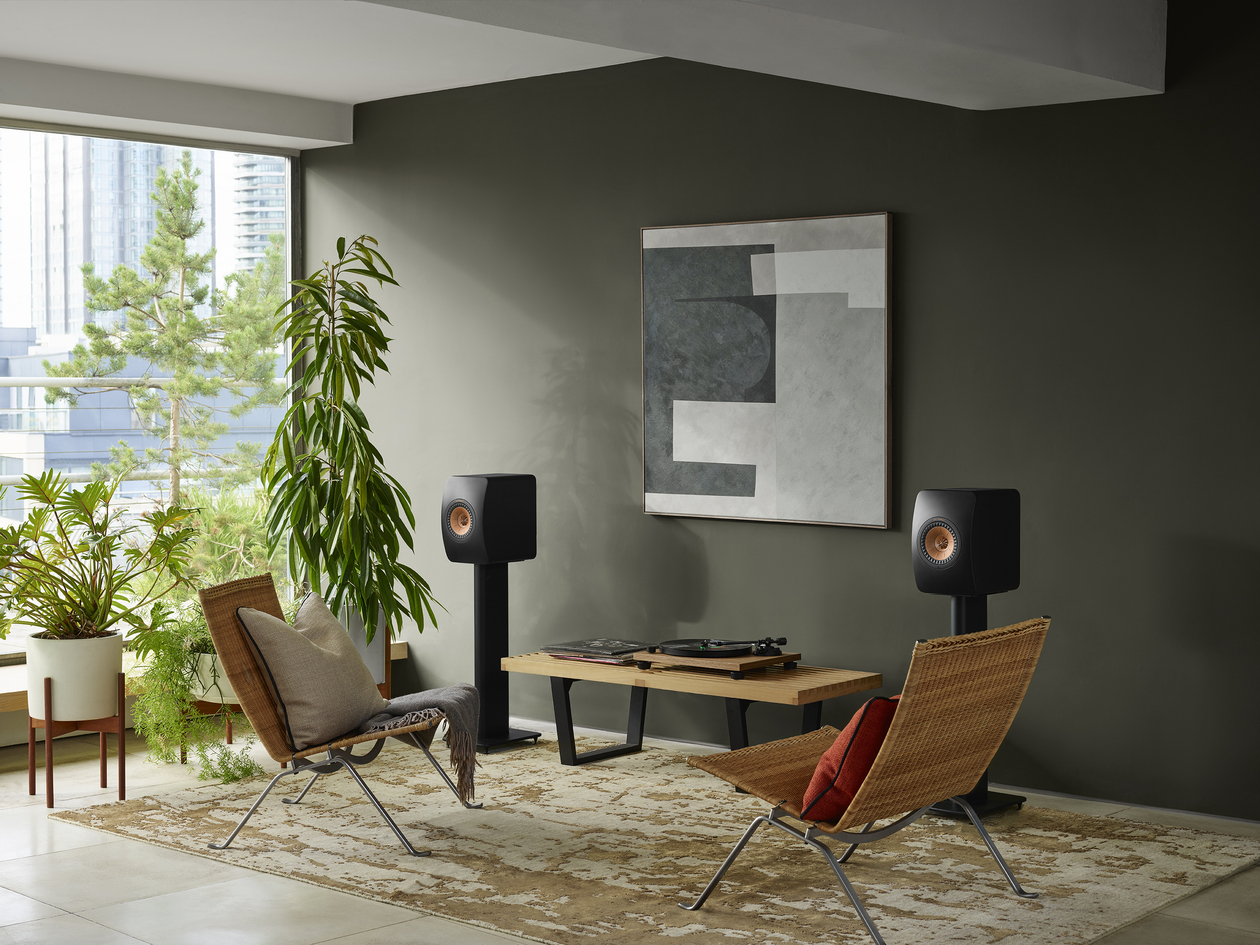 KEF LS50 Meta &ndash; Diffusori da scaffale Hi-Fi con tecnologia Metamaterial Absorption (MAT&trade;)